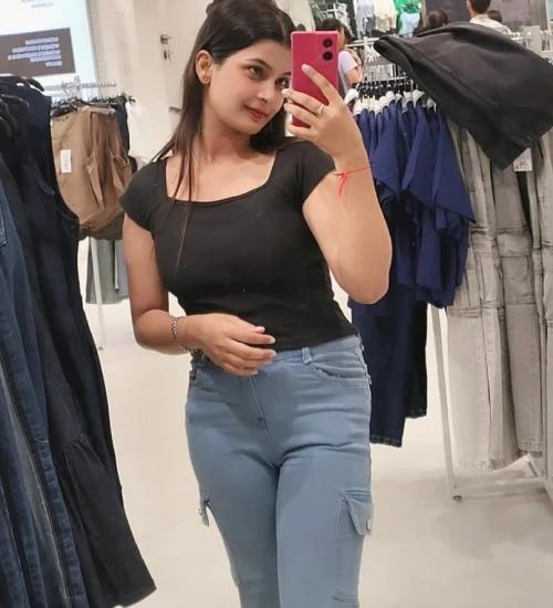 Meera, 27 profile